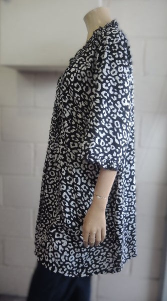 Plusss Flattering Rayon Pintuck Blouse