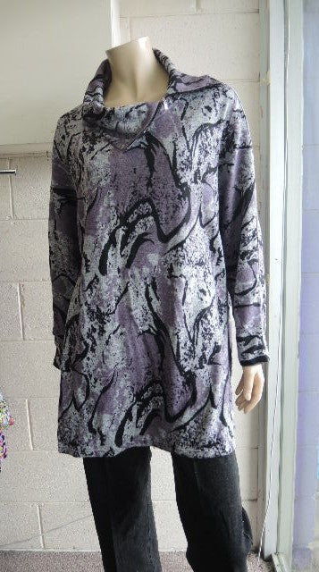 LS Collection Split Collar Top