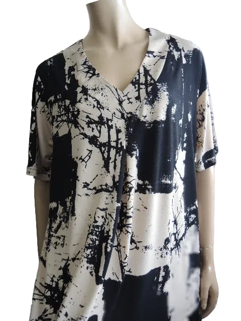 Shelz Flattering V neck Top