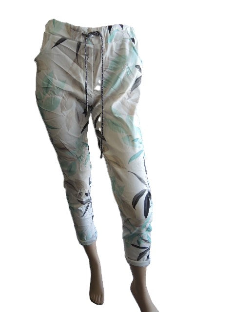 Italian Patterned Stretch Magic Pants