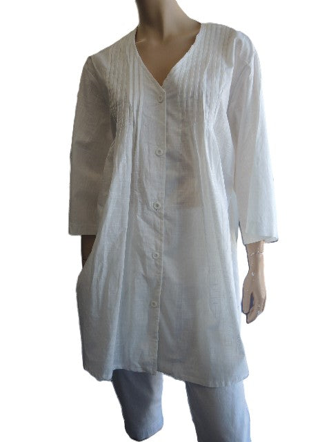 Plusss White Pintuck Blouse (Size 30)