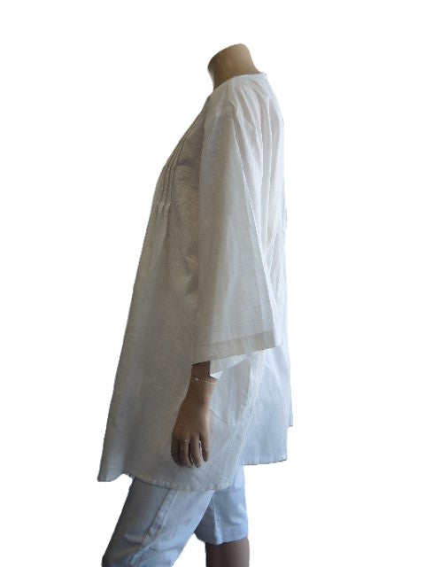 Plusss White Pintuck Blouse (Size 30)