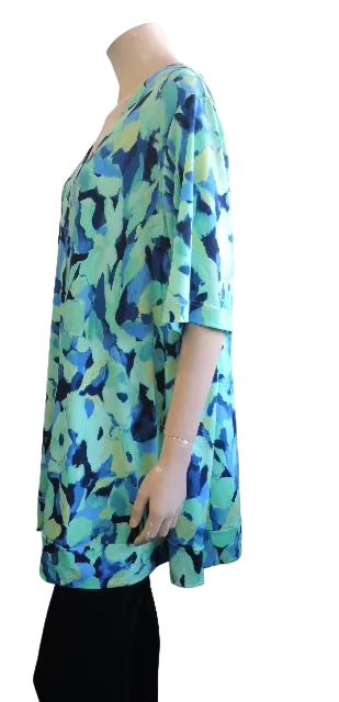 Shelz Flattering Stretch Top