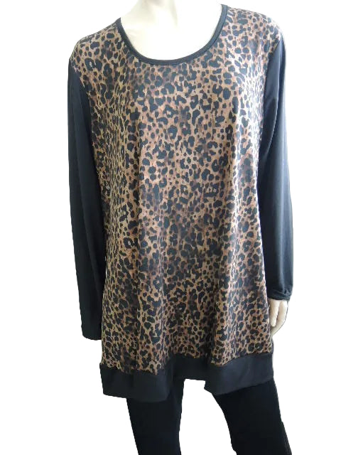 Shelz Flattering Stretch Swing Top