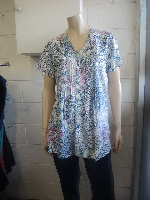 Callan Designs Flattering Pintuck Top