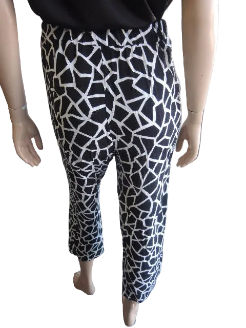Emily Black and White Pants