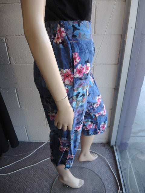 Cordelia Street Floral Pants
