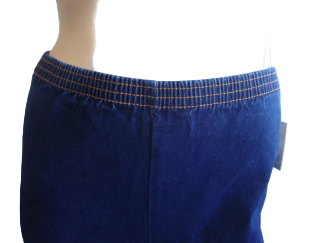Cafe 7/8 Jeans with a cuff