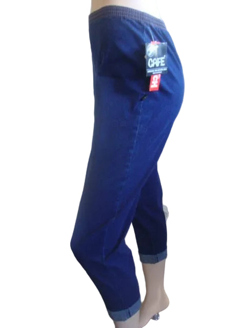 Cafe 7/8 Jeans with a cuff